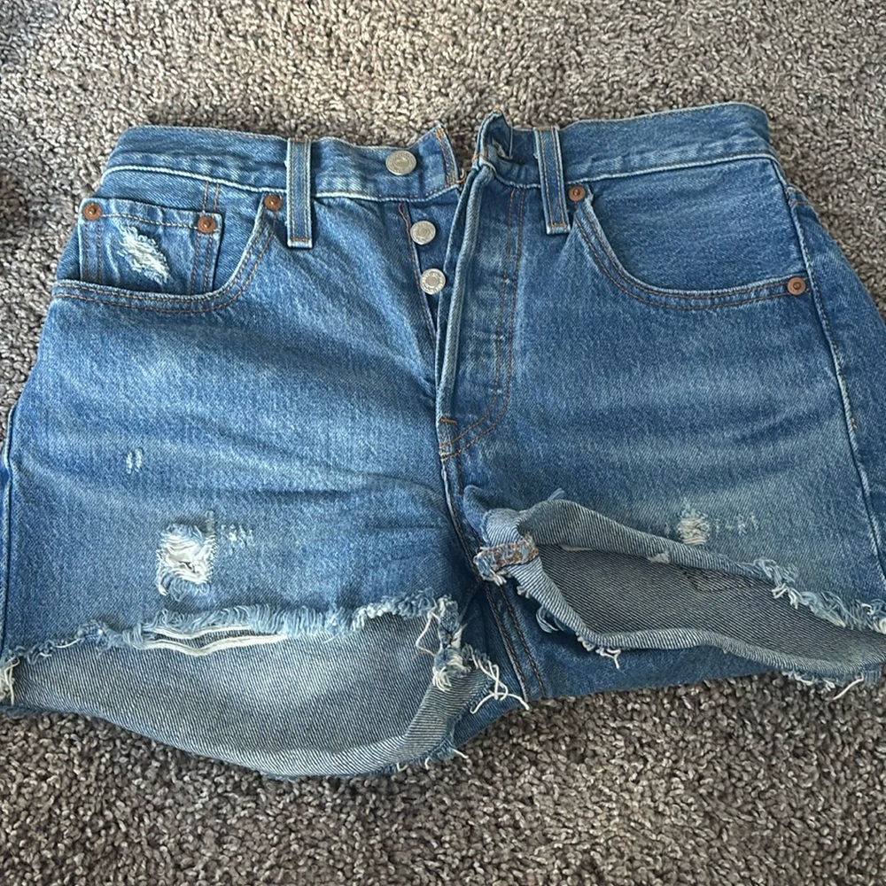Levi’s jeans shorts, premium 501 size 25